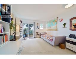 50 - 374 FRONT STREET - 21