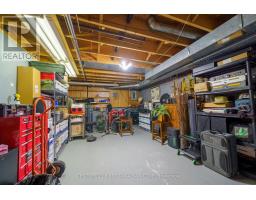 50 - 374 FRONT STREET - 27