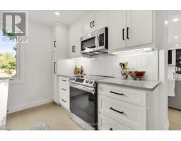 42 PINEGROVE CRESCENT - 14