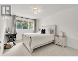 42 PINEGROVE CRESCENT - 22