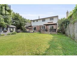 42 PINEGROVE CRESCENT - 45