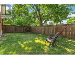 997 GLENBANNER ROAD - 27