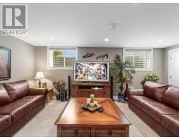 7 - 44 SUNRISE LANE - 30
