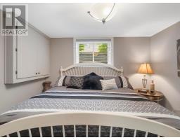7 - 44 SUNRISE LANE - 32