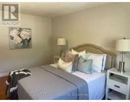 67 - 135 BELMONT DRIVE - 16