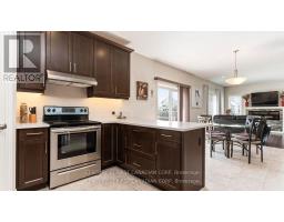 102 CAVERHILL CRESCENT - 14