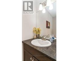102 CAVERHILL CRESCENT - 16