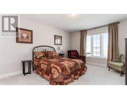 102 CAVERHILL CRESCENT - 23