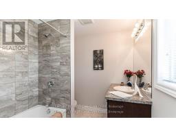 102 CAVERHILL CRESCENT - 25