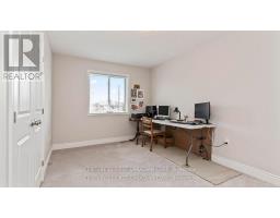 102 CAVERHILL CRESCENT - 26