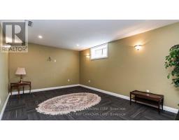 102 CAVERHILL CRESCENT - 35