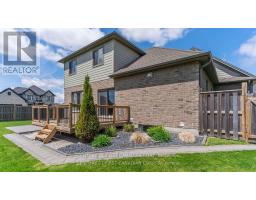 102 CAVERHILL CRESCENT - 38