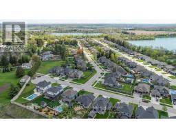 102 CAVERHILL CRESCENT - 47