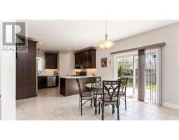 102 CAVERHILL CRESCENT - 5