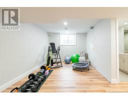 31 - 159 COLLINS WAY - 32