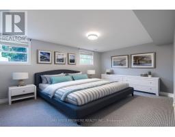 57 MCTAGGART CRESCENT - 31