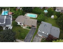 57 MCTAGGART CRESCENT - 41
