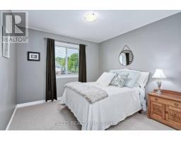 20 HONEY BEND - 22
