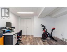 741 GLOVER CRESCENT - 28