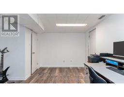 741 GLOVER CRESCENT - 29