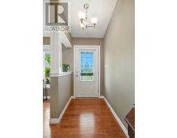 1 - 2100 DENVIEW AVENUE - 4