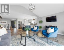 209 EVERETT LANE - 26