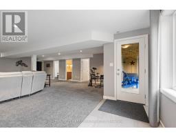 209 EVERETT LANE - 34