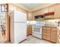 243 - 2025 MEADOWGATE BOULEVARD - 11