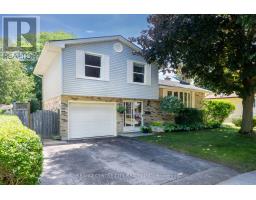 1431 STONEYBROOK CRESCENT - 1