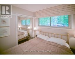 679 HEADLEY DRIVE - 20