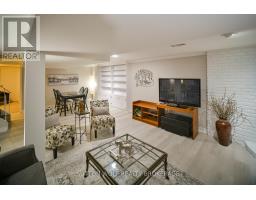 679 HEADLEY DRIVE - 32