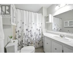 2331 WELLINGTON STREET - 15