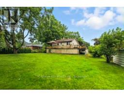 2331 WELLINGTON STREET - 25