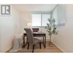 802 - 127 BELMONT DRIVE - 10
