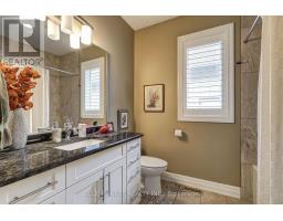 81 - 9 DAUSETT DRIVE - 19