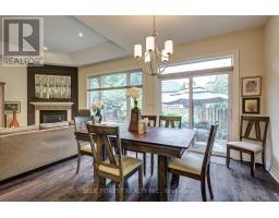 81 - 9 DAUSETT DRIVE - 33