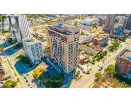 1601 - 389 DUNDAS STREET - 1