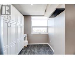 1601 - 389 DUNDAS STREET - 16