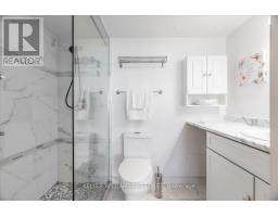 1601 - 389 DUNDAS STREET - 30
