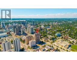 1601 - 389 DUNDAS STREET - 47