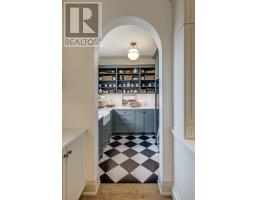 78 OPTIMIST DRIVE - 23