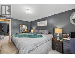 55 ASHLEY CRESCENT - 14