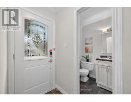 55 ASHLEY CRESCENT - 3