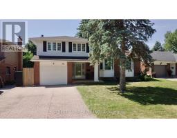 10 MILFORD CRESCENT - 1