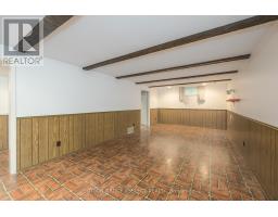 11 TANGLEWOOD AVENUE - 29