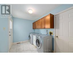 86 JENNIFER GARDENS - 16