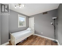86 JENNIFER GARDENS - 21