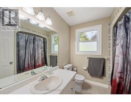 86 JENNIFER GARDENS - 24