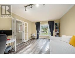 86 JENNIFER GARDENS - 6