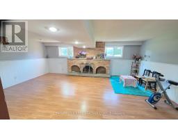 2 MURIEL CRESCENT - 20